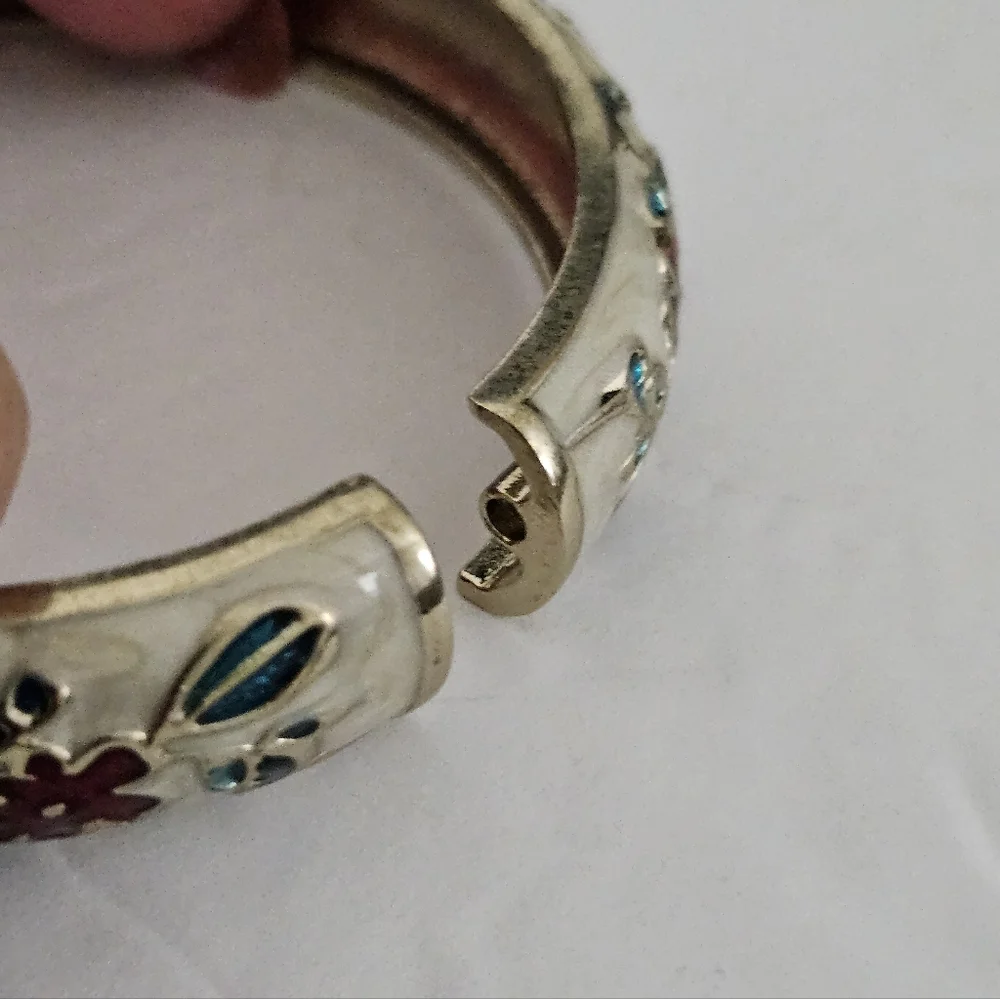 Cloisonne Hinged Bracelet - Picture 3 of 5